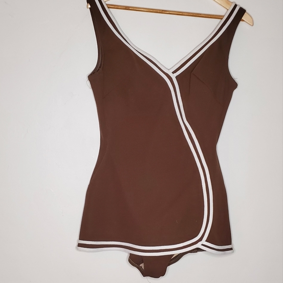 60s Sweetheart Brown Vintage One Piece Swimsuit with White Striped Lining - Picture 8 of 13